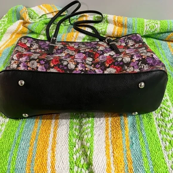 Nine West floral tote EUC - Picture 4 of 7